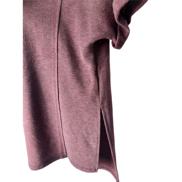 GeeGee Maroon v neckline high low short sleeve top - Picture 7 of 9